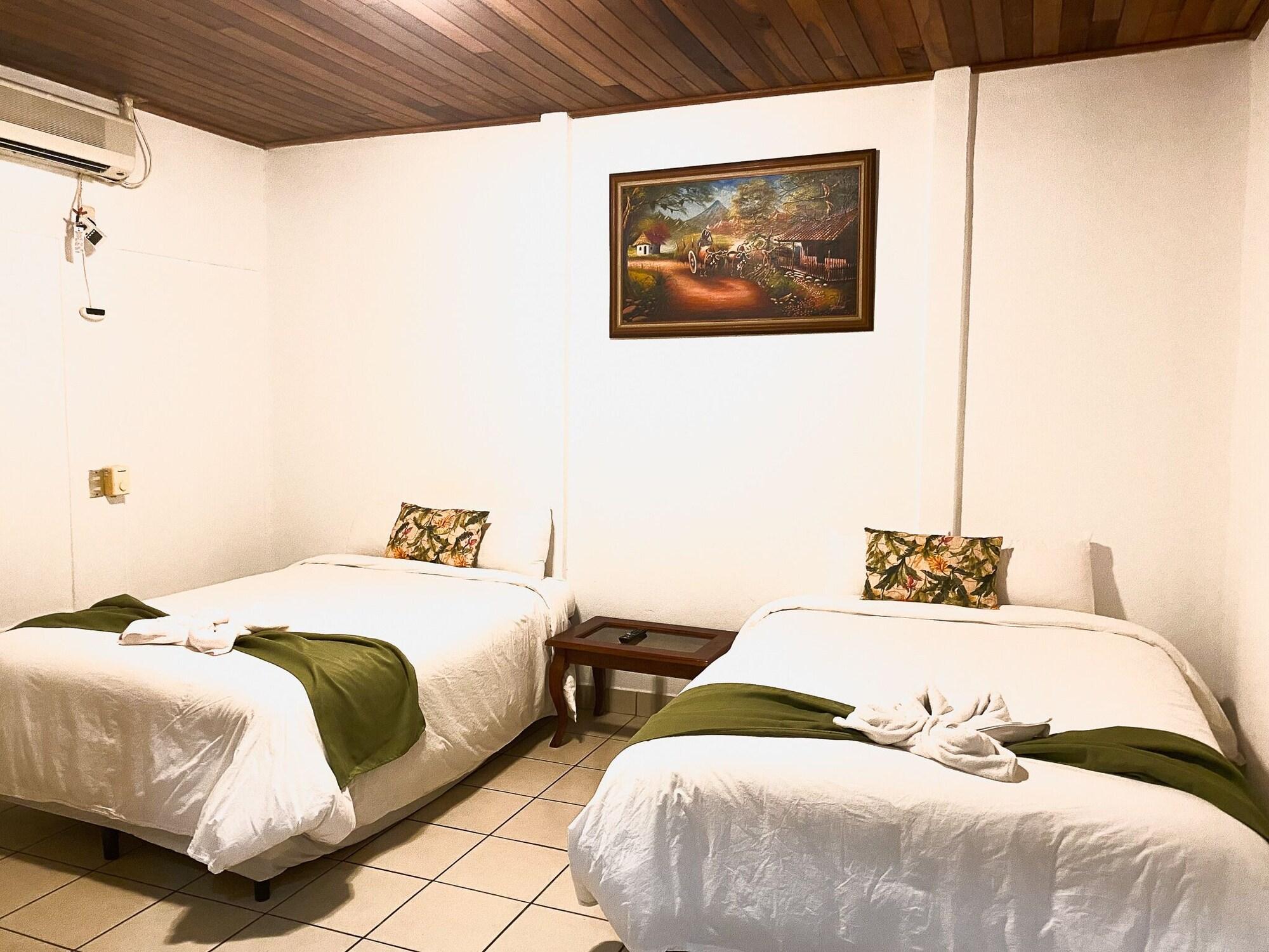 Hotel Coco Palms Playas del Coco Экстерьер фото