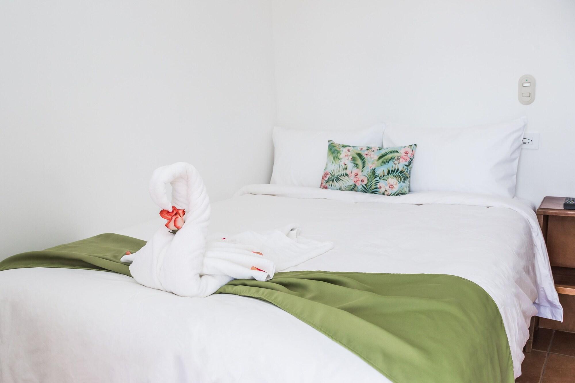 Hotel Coco Palms Playas del Coco Экстерьер фото