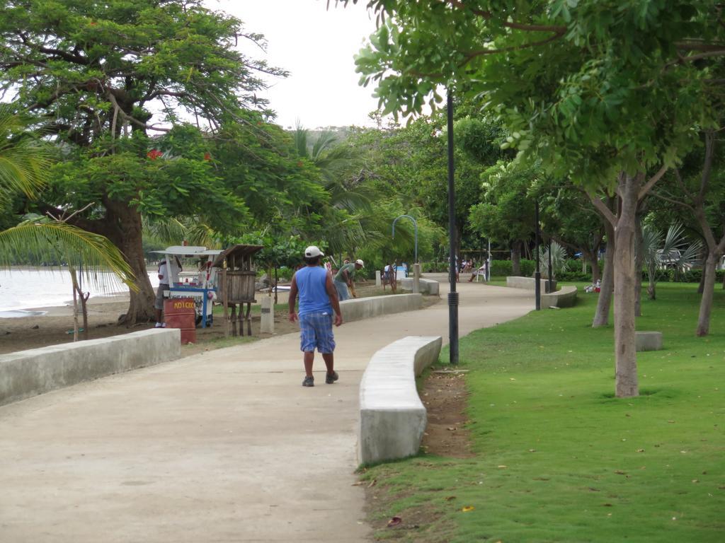 Hotel Coco Palms Playas del Coco Экстерьер фото